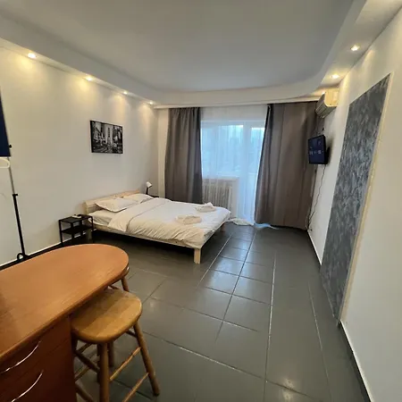 Apartment Skyline Chill Spot- With Balcony In Elite Calderon Area