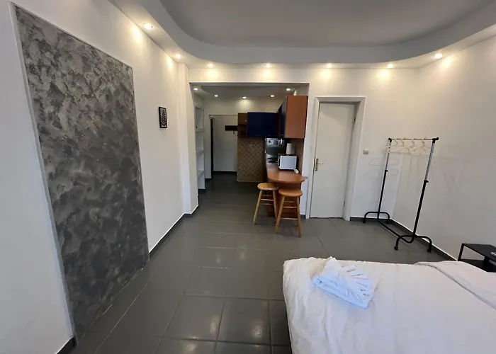 Daire Skyline Chill Spot- With Balcony In Elite Calderon Area Bükreş
