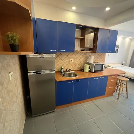 Appartement Skyline Chill Spot- With Balcony In Elite Calderon Area *