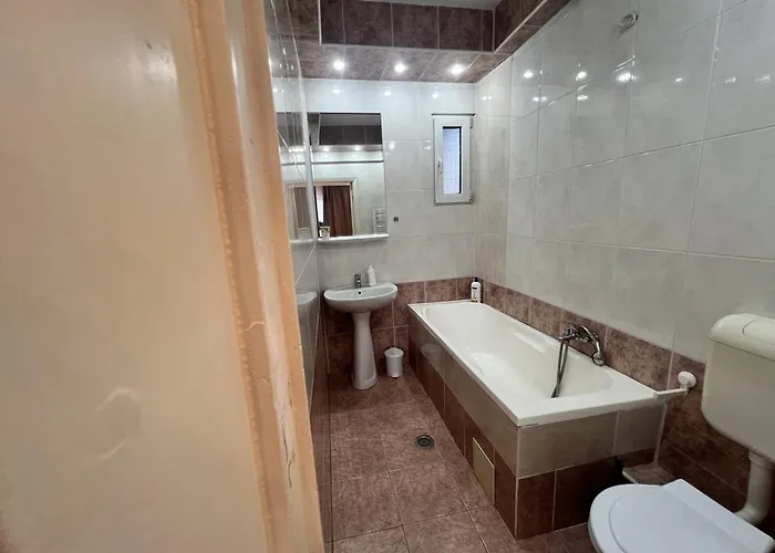 Apartament Skyline Chill Spot- With Balcony In Elite Calderon Area *